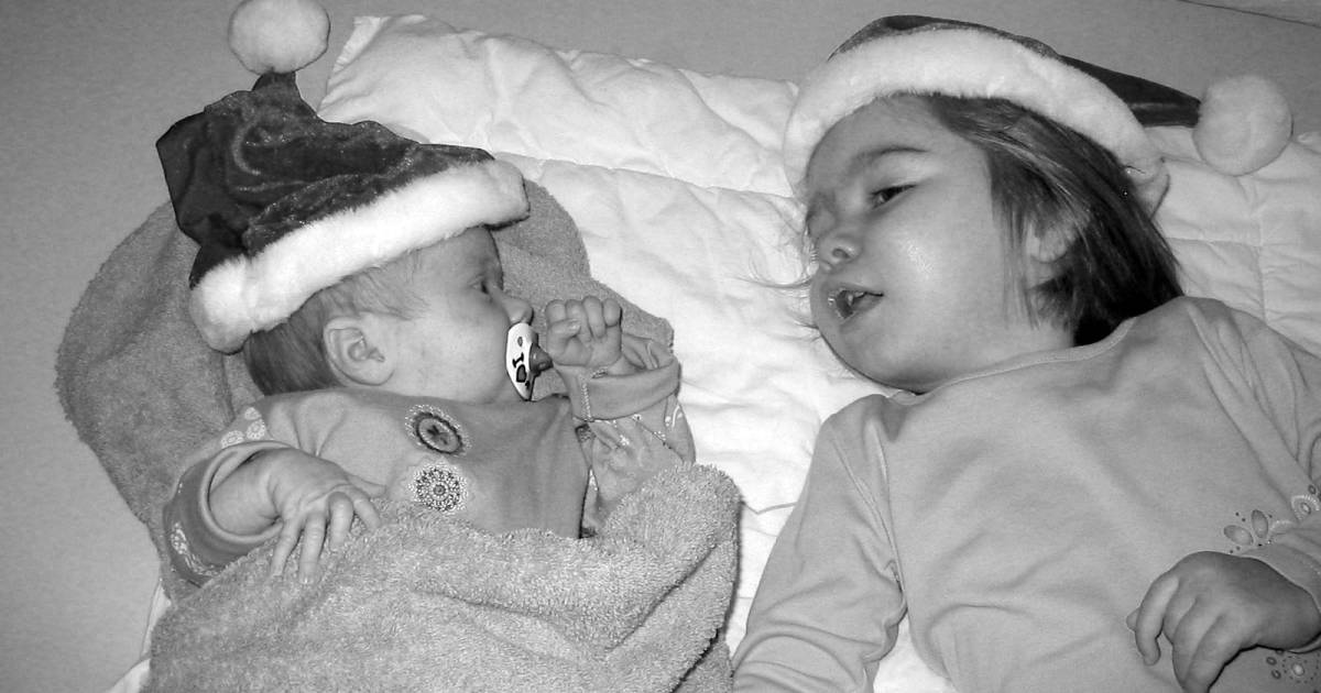 Lotte (17) uit Tilligte is met kerst weer bij haar overleden zusje Jette: 'Hopelijk ben je nu vrij v