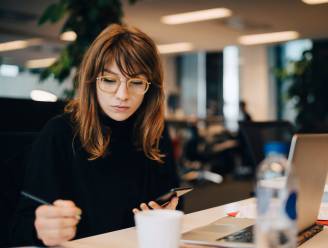 Als vrouw maak je best de eerste 10 jaar van je carrière promotie. “Daarna neemt je kans erop af”