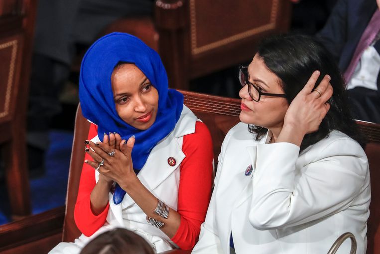 De Democratische Congresleden Ilhan Omar (links) en Rashida Tlaib. Beeld AP