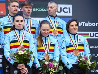 “Derde plek hoogst haalbare”: Belgen tevreden met brons in mixed relay, Franse junior (!) verrast Britse prof