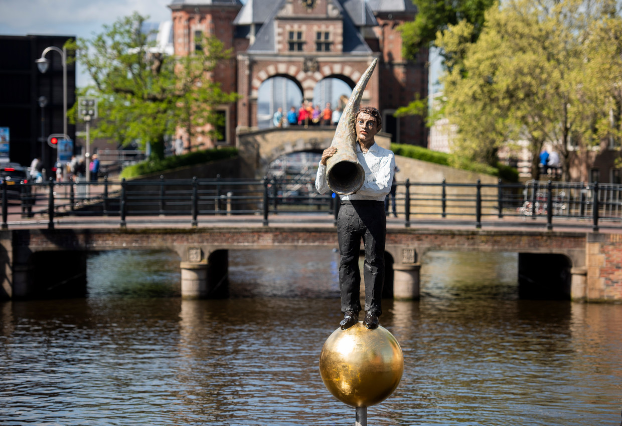 Sneek: Stephan Balkenhol (Duitsland), De fontein van Fortuna Beeld Hoge Noorden