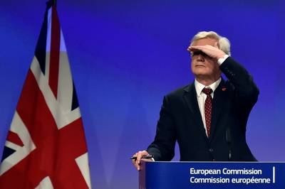 Brexit-overleg blijft muurvast zitten