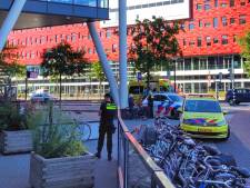 Wéér een ongeluk op beruchte rotonde in Amersfoort: fietser omvergereden door automobilist