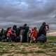 Finale aanval op IS-enclave begonnen na exodus van vrouwen en kinderen