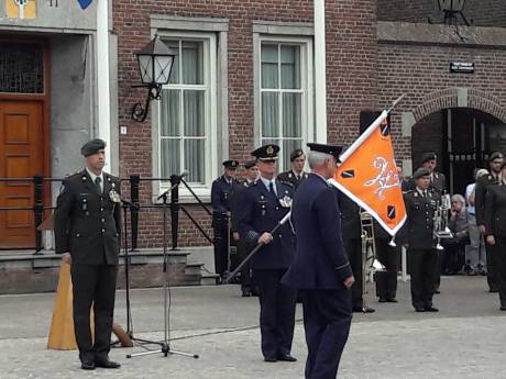 Defensie wil weer vliegen op vliegbasis De Peel