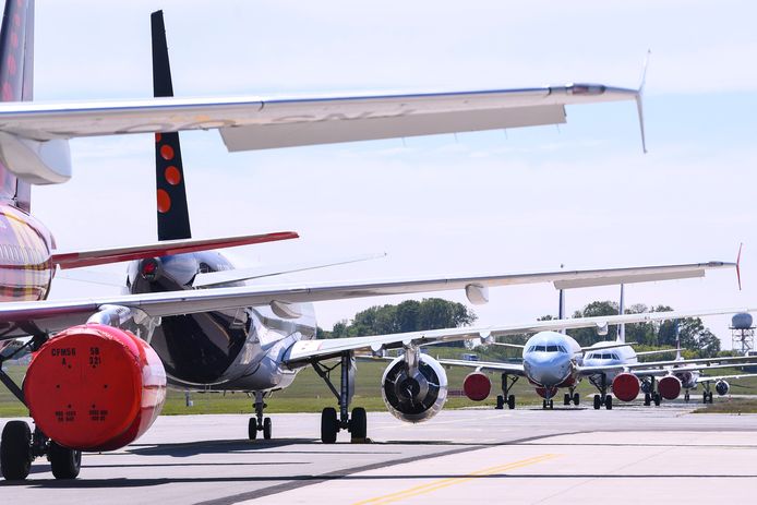 Door de coronacrisis staan toestellen van Brussels Airlines al wekenlang vast aan de grond in Zaventem.