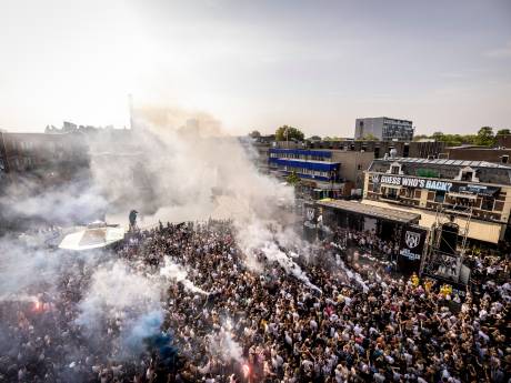 Almelo viert feest gigahuldiging van Heracles Almelo in een roes