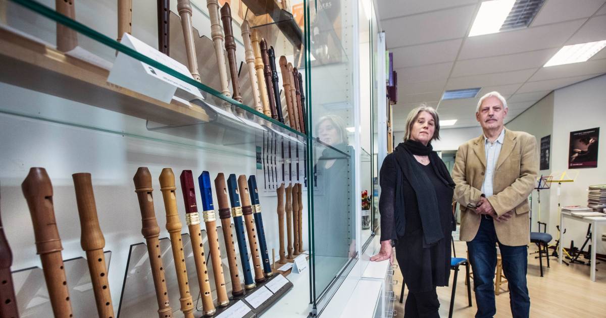 Na 94 jaar dreigt muziekwinkel Albersen uit Den Haag te verdwijnen Den Haag AD.nl