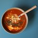 Deze maaltijdsoep van Jigal Krant is de ideale restverwerking voor overrijpe tomaten