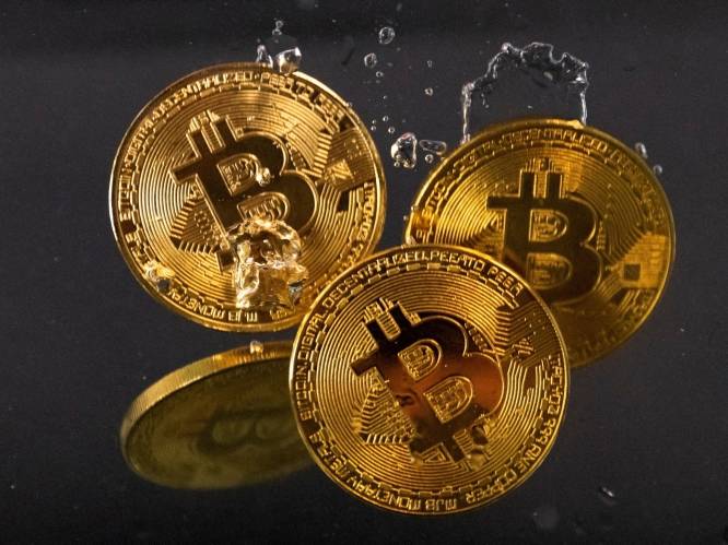 Bitcoin voor het eerst in tien maanden hoger dan 30.000 dollar