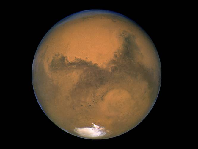 Mars draait sneller om zijn as, maar oorzaak is vooralsnog een mysterie