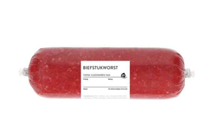 De betreffende biefstukworst.