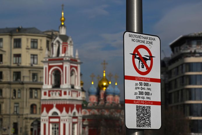 De autoriteiten van Moskou hebben een verbod aangekondigd op alle dronevluchten.