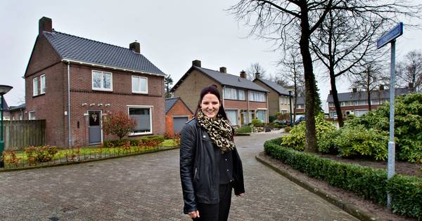 Marlies Janssens woont in 'vreemd gemeentehuis' in Luyksgestel | Bergeijk - Eindhovens Dagblad