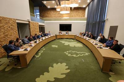 Inwoners van Riethoven hekelen extreme woningnood, en geven de gemeenteraad alvast wat huiswerk mee