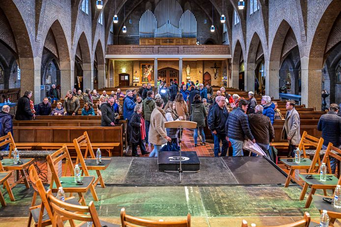 In januari liet Nispen aan de gemeenteraad zien waarom de kerk toch écht het hart van het dorp moet blijven.