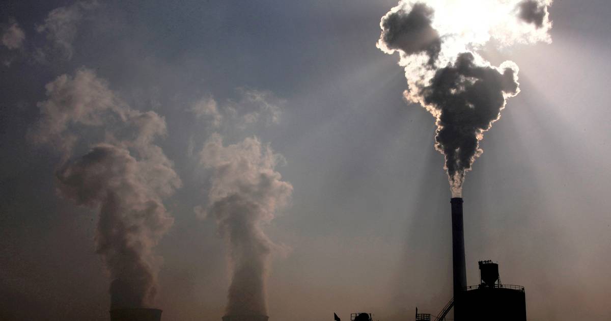 Китай инвестирует больше в уголь из-за энергетического кризиса |  За рубежом