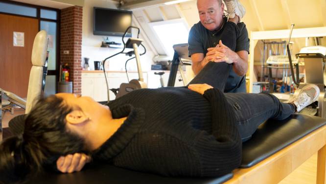 Na 43 jaar gaat fysiotherapeut Piet den Besten uit Sprang-Capelle met pensioen: ‘Hij werkte met gevaar voor eigen leven’