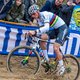 Van der Poel wint wereldbekercross na imposante inhaalrace