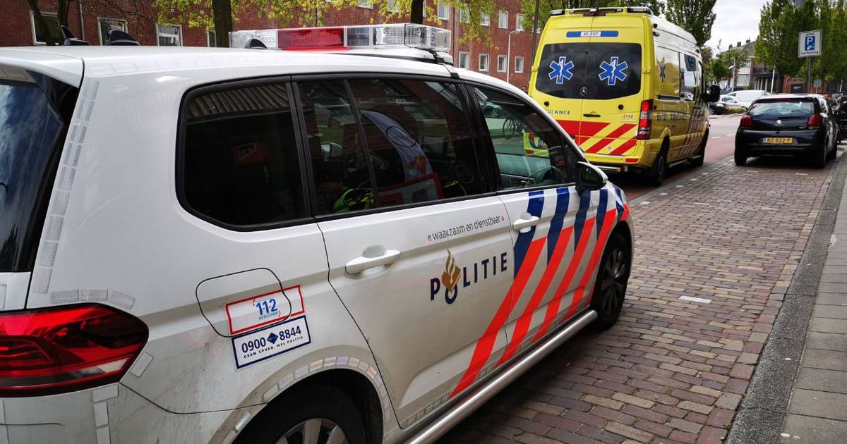 Vrouw op scootmobiel verliest vinger bij ongeluk in Hengelo.
