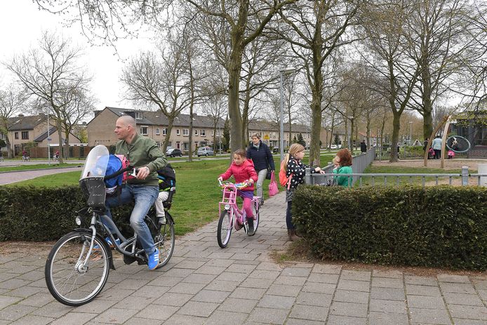 De gemeente gaat een rondje maken in de vogelbuurt van Wijchen-Noord om te kijken of er een parkeerprobleem is.