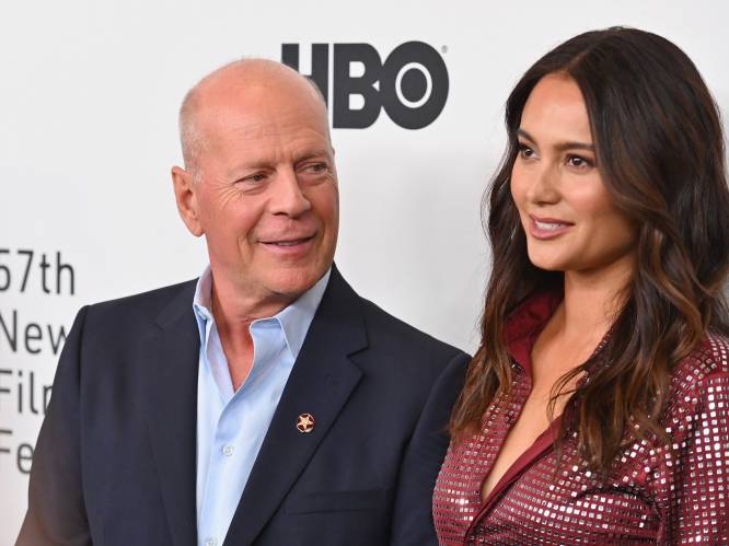Dochter Bruce Willis dankbaar voor steun die haar dementerende vader ontvangt