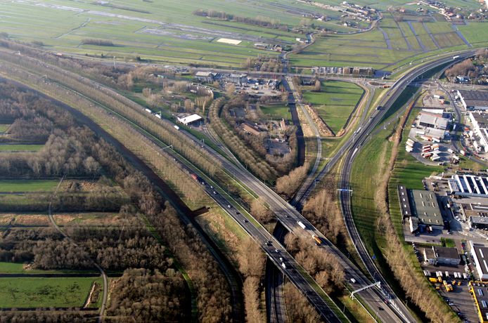 De plek waar in de toekomst de Bodegravenboog moet komen, oftewel de fly-over van en naar de A12 naar Gouda vanaf de N11 bij Bodegraven.