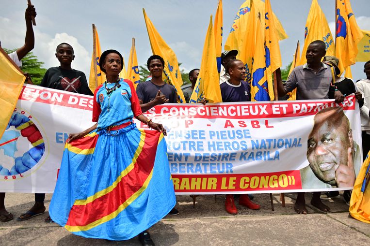 Supporters van de People's Party for Reconstruction and Democracy (PPRD) in Congo. Beeld AFP