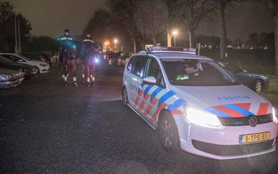 Politie te paard bij herdenking Kristallnacht Bevrijdingsmuseum