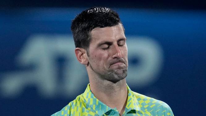 Daniil Medvedev dient Novak Djokovic eerste nederlaag van het jaar toe, Russisch onderonsje in finale