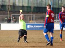 Capelle in actie voor Oekraïne en Barendrecht te sterk voor Ajax: lees hier alles over het amateurvoetbal