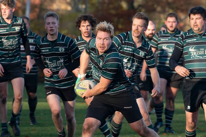George Keijzer op weg naar de volgende score namens Pickwick Players in de wedstrijd tegen Groningen 2.