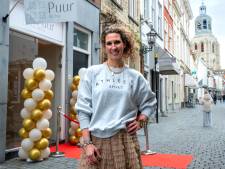In Bergse binnenstad staan veel winkels leeg, maar Eva opent tóch kledingzaak: ‘Beleving krijg je online niet’
