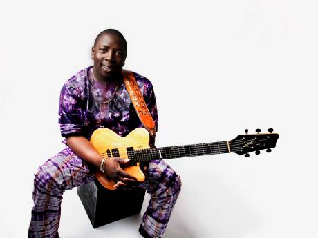 Vieux Farka Touré zal de titel ‘zoon van’ met trots dragen in Mezz