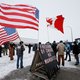 VS doen beroep op Canada om grensblokkade door boze chauffeurs snel te beëindigen