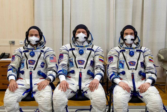 Bulk Weglaten Ambtenaren Russisch vaartuig brengt Amerikaanse astronaut terug naar aarde |  Buitenland | AD.nl