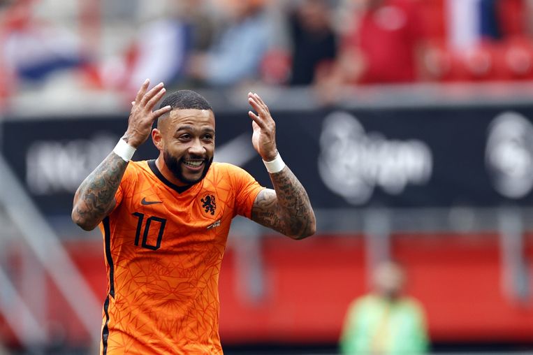 Memphis Depay boycots Dutch media over wardrobe ridicule