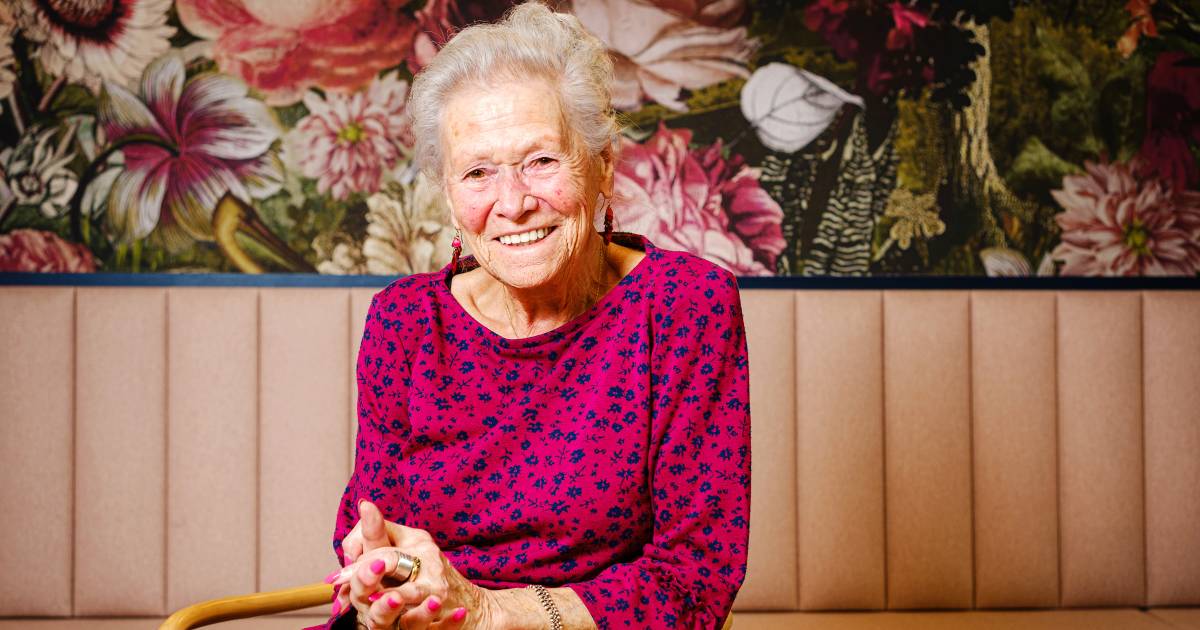 Hoe Corry (92) na de ramp haar man Nico vond: ‘De liefde had me beet’