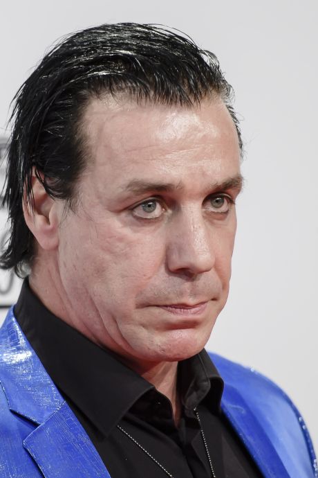 Le chanteur du groupe Rammstein accusé de violences sexuelles par plusieurs jeunes femmes