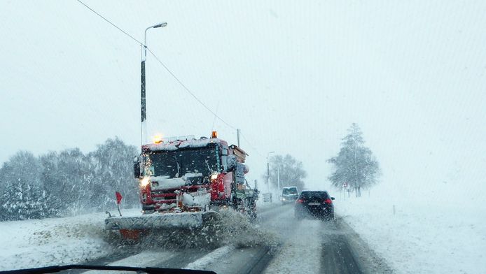 De nouvelles chutes de neige sont annoncées dans les provinces de Liège, Luxembourg et Namur,