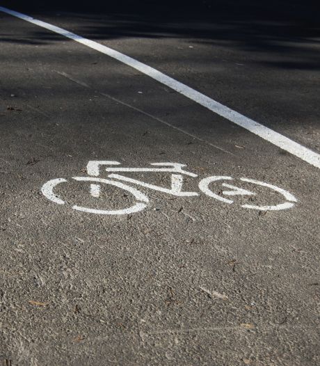 ‘Nieuwe fietsroute kan 2 miljoen goedkoper én stukken veiliger’, zegt coalitiepartij HvV