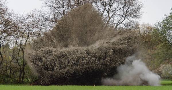 Opruimen explosieven bij vliegveld Twenthe duurt langer