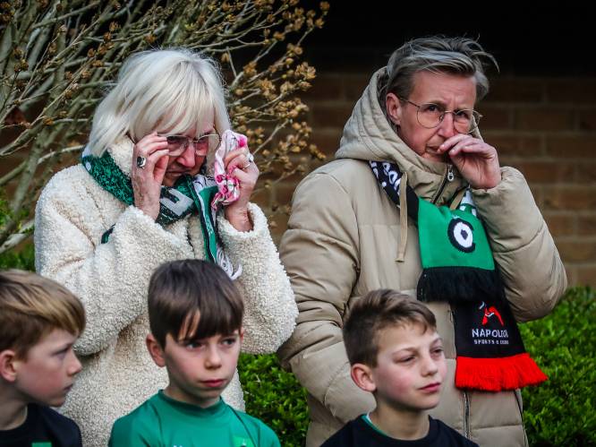 IN BEELD. Supporters en jeugdspelers brengen emotioneel eerbetoon aan Miguel Van Damme