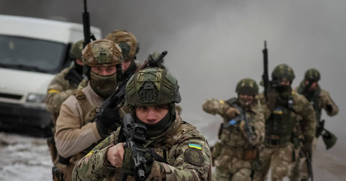 Украина опасается, что танки прибудут слишком поздно: Зеленский призвал ускорить поставки оружия |  Война Украина и Россия