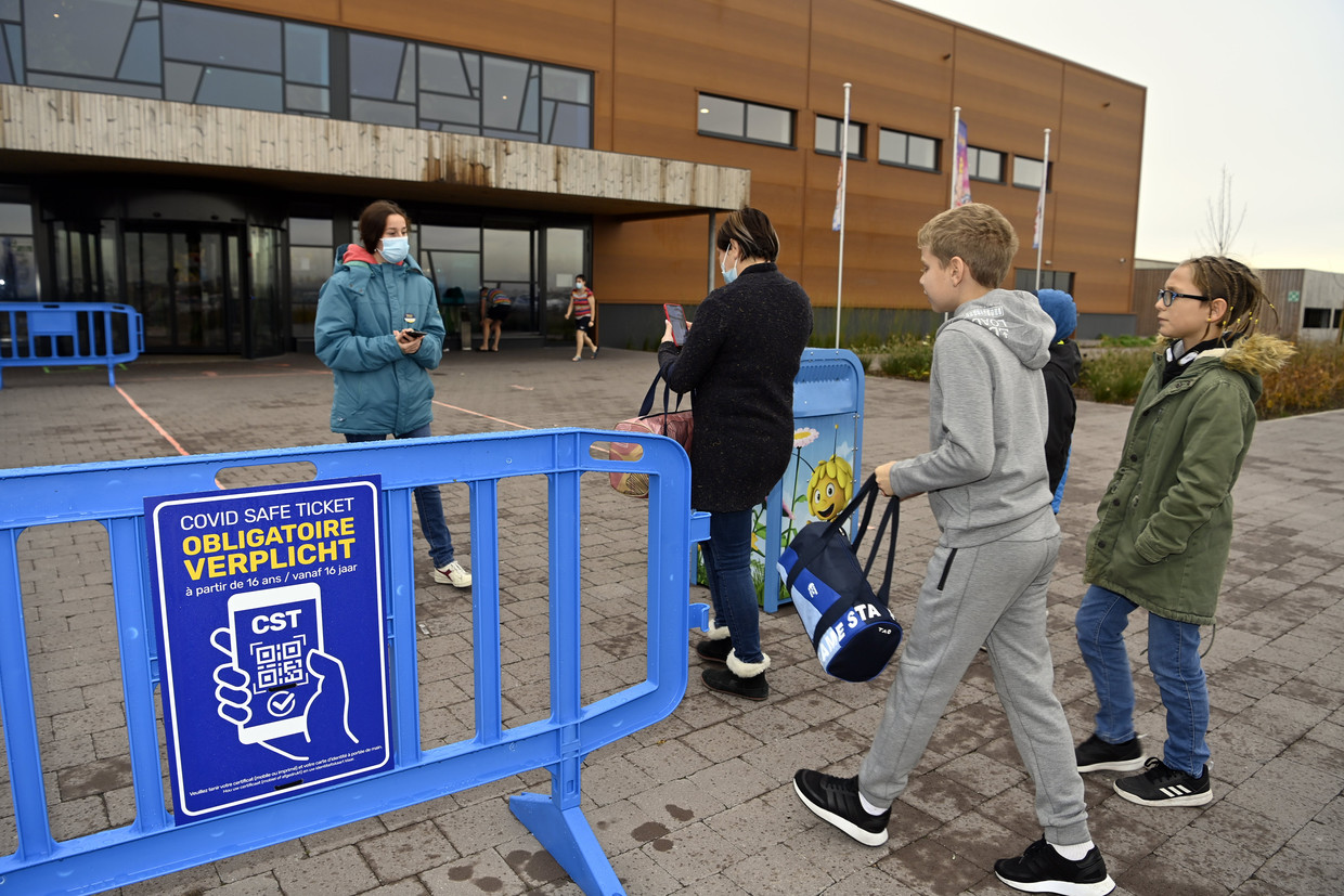 Arrival procedures in Belgium.  The measures will be stricter from Saturday.  BELGA's photo