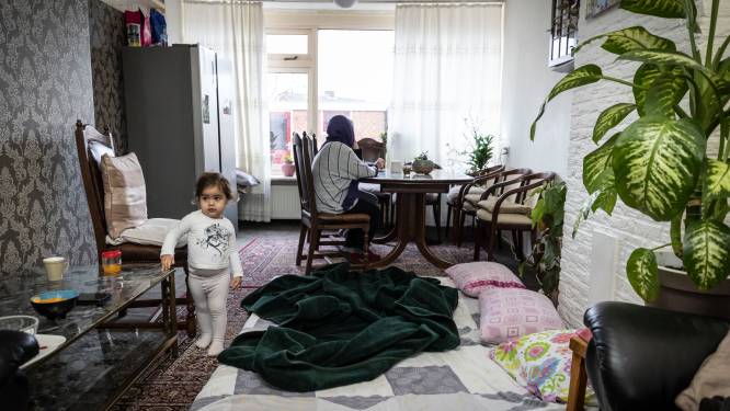 Op bezoek bij groot Syrisch gezin in Rossum: ‘Zo hoor je niet te leven met z’n negenen’