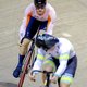 Harrie Lavreysen speelt met zijn tegenstanders op de sprint