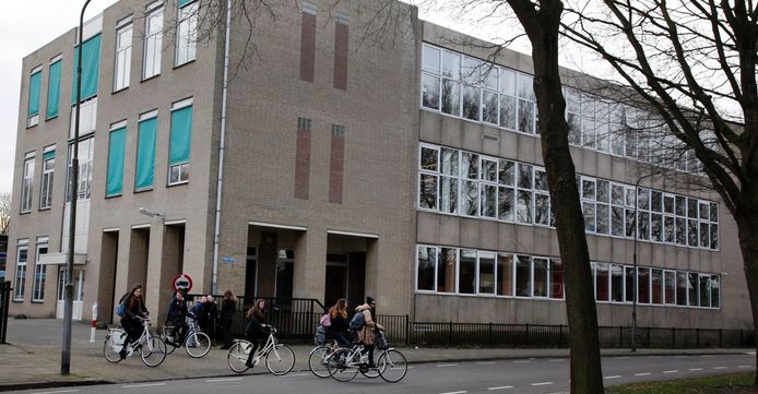 In 2025 wordt afscheid genomen van het verouderde schoolpand van het Reynaertcollege aan de Gildenstraat.