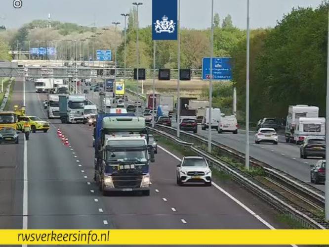 Ongeval op de A58 bij Tilburg-Centrum West zorgt voor file richting Breda met vertraging