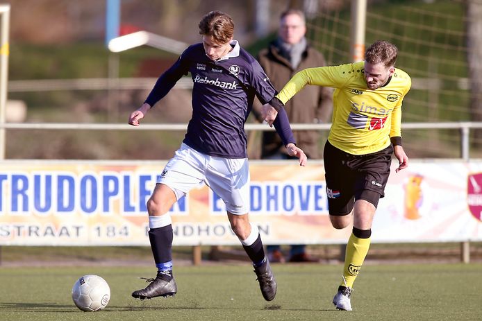 Frank van der Heijden (links), vorige week tegen Quick.